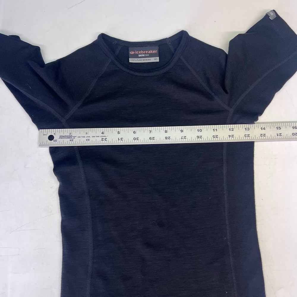 Icebreaker Skin 200 Black 100% Merino Wool Base Layer Short Sleeve Top Womens WS - Picture 11 of 13